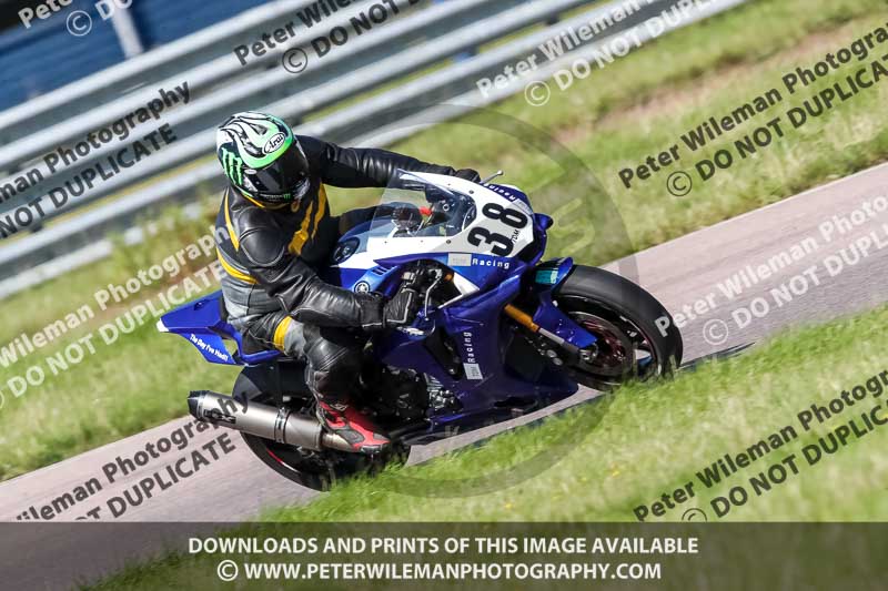 Rockingham no limits trackday;enduro digital images;event digital images;eventdigitalimages;no limits trackdays;peter wileman photography;racing digital images;rockingham raceway northamptonshire;rockingham trackday photographs;trackday digital images;trackday photos